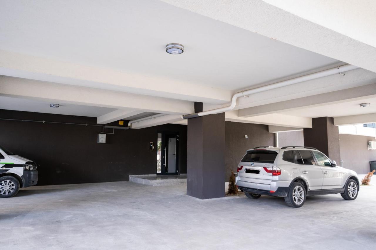 Velier Holiday Apartments Mamaia Eksteriør bilde