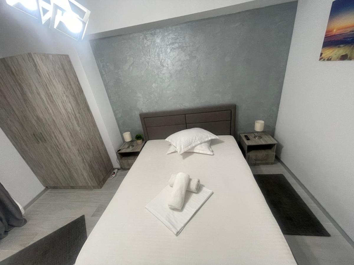 Velier Holiday Apartments Mamaia Eksteriør bilde